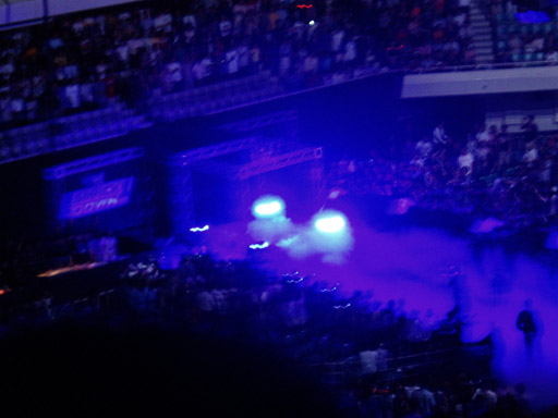 WWE�@2004�N10��16���@������